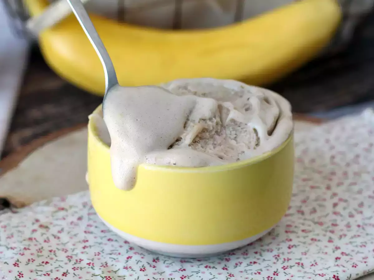 Recept Vaniljvassleglass, hög i protein, snabb och med 3 ingredienser!