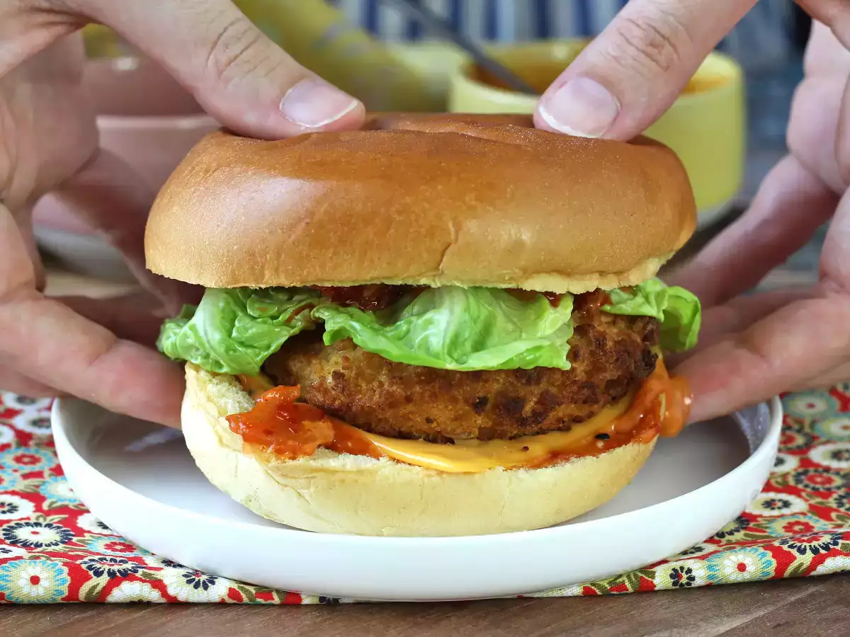 Recept Kycklingburgare med koreansk panering: krispig, kryddig och riktigt läcker