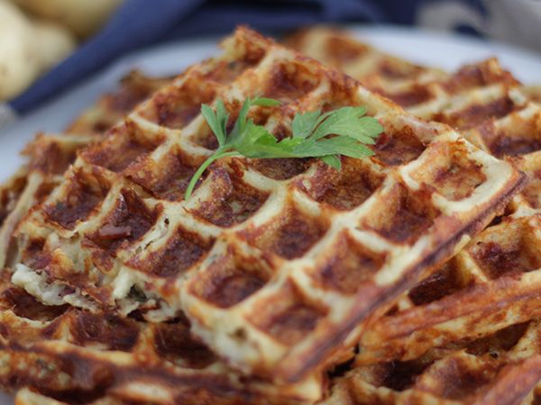 Recept Våfflor med bacon, comté och potatis