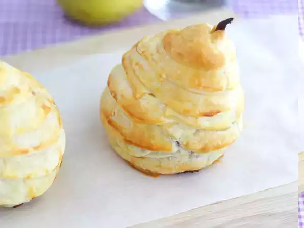 Recept Smördegspäron med chokladfyllning