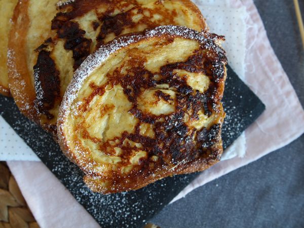 Recept Fuktig och krispig brioche perdu