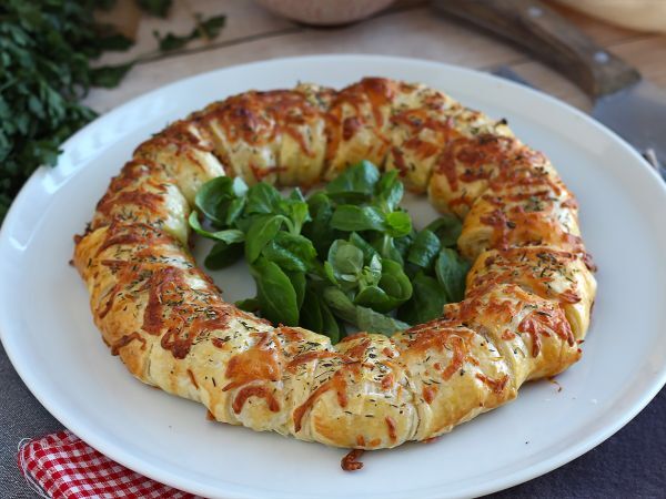 Recept Kronformad smördeg med lax och senap