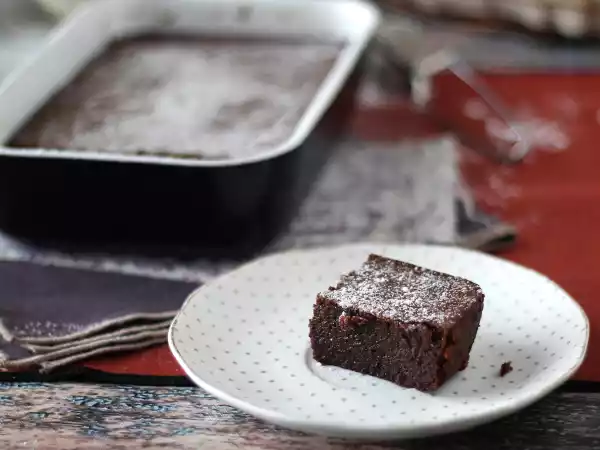 Recept Extra fondant choklad- och kastanjegräddtårta med bara 4 ingredienser