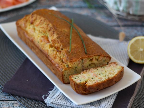 Recept Tårta med rökt lax, citron och gräslök