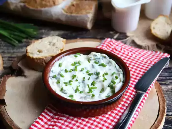 Recept Faux-mage frais med vitlök och örter (den veganska sojabaserade osten!)