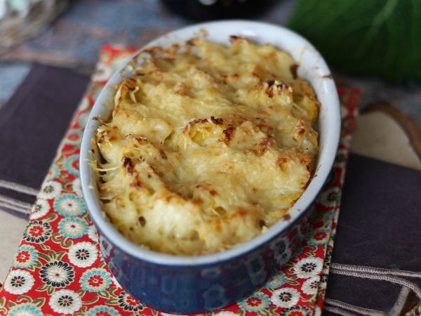Recept Grönkålsgratäng med béchamelsås och ost
