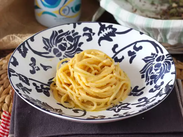Recept Pumpasås med ricotta, perfekt för att komplettera pasta eller fylla ravioli!