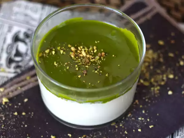 Recept Pistagepannacotta, det enkla receptet som alla älskar!