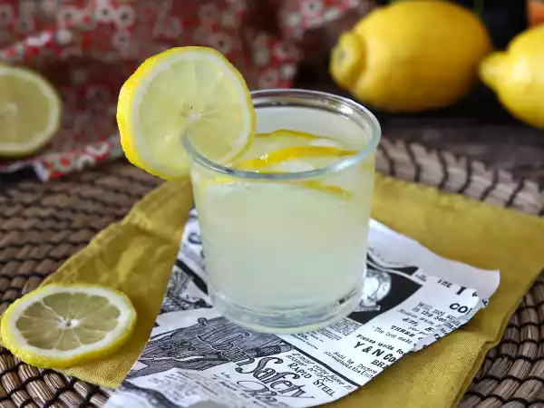 Recept Spritz med limoncello – den perfekta cocktailen för sommaren!