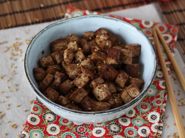 Recept Marinerad tofu med asiatiska smaker (du kommer att älska tofu efter detta!)