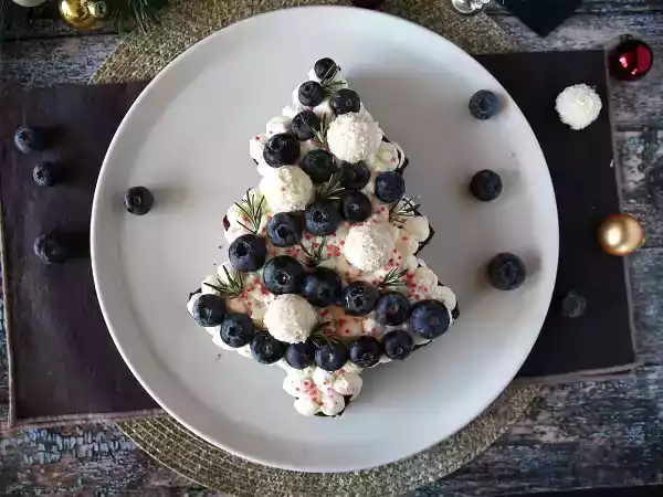 Recept Julgranstårta: det enda receptet som kan ersätta julbocken!