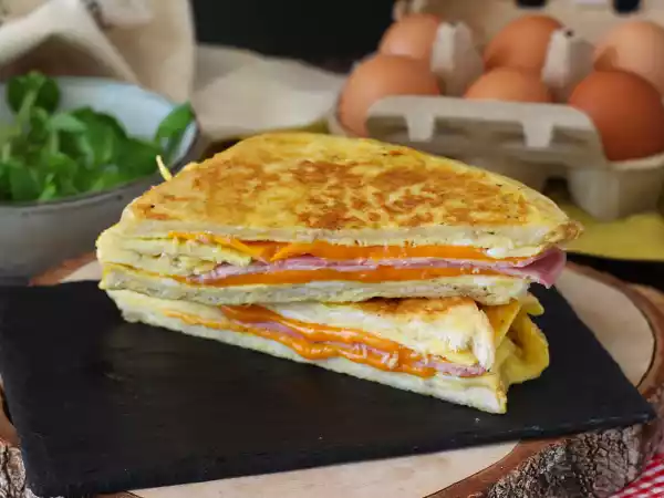 Recept Omelettsmörgås - fransk toast omelettsmörgås - äggsmörgås hack