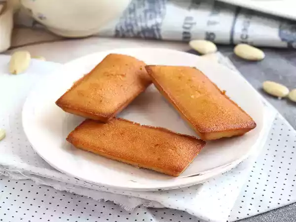 Recept Hemlagad mandelkaka
