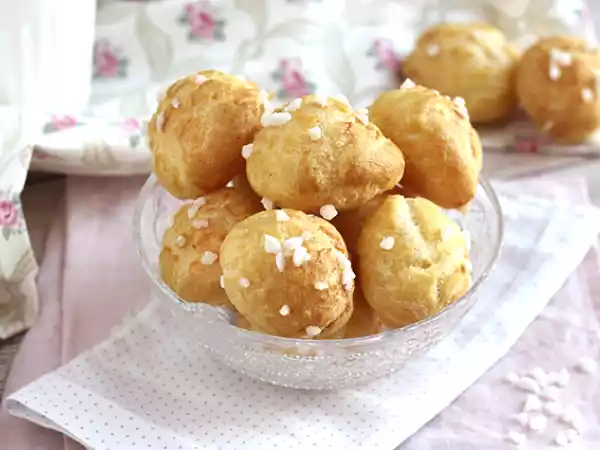 Recept Chouquettes, choux med pärlsocker
