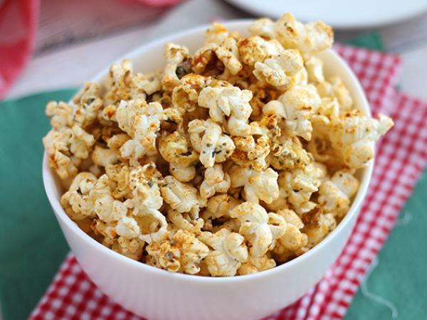 Recept Popcorn med pizzakrydda