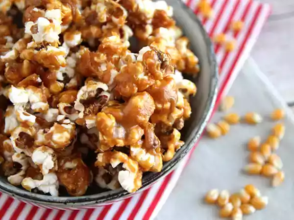 Recept Popcorn med karamell
