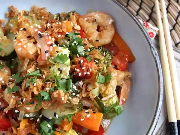 Recept Vegetabilisk wok med räkor