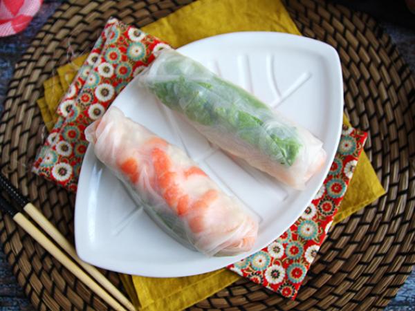 Recept Vårrullar med kyckling och räkor