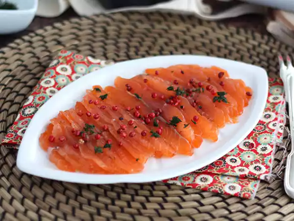 Recept Gravlax, den svenska marinerade laxen