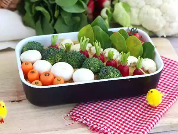 Recept Grönsaksträdgård för aperitifer (hummus och små grönsaker)