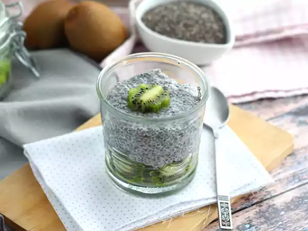 Recept Chiafröpudding med kiwifrukt