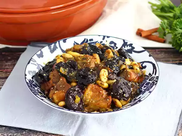Recept Lammtajine med katrinplommon (steg och video)