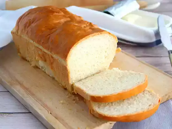 Recept Hembakat smörgåsbröd