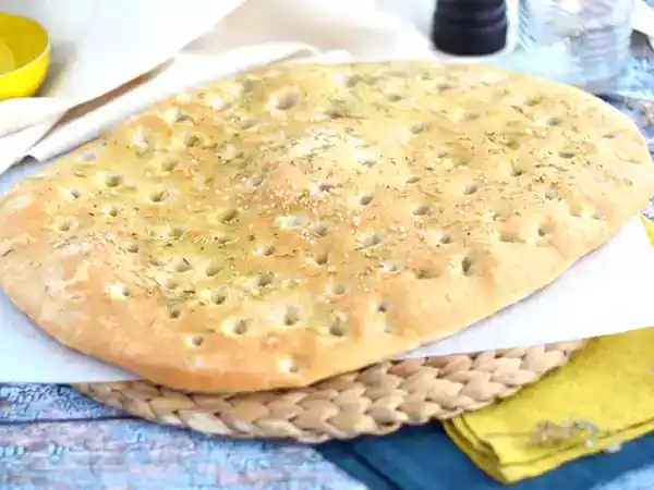 Recept Focaccia, italienskt bröd med rosmarin