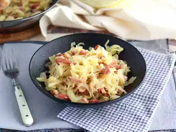 Recept Vitkål med bacon