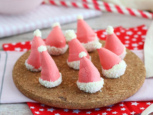 Recept Maränger i form av tomtens mössa