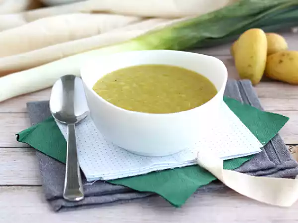 Recept Snabb och enkel purjolöks- och potatissoppa