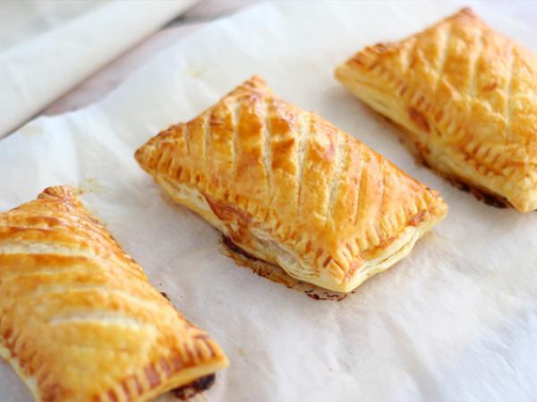 Recept Friands med skinka och ost