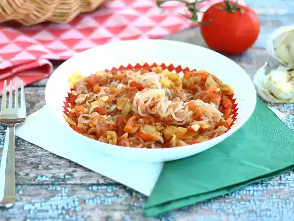 Recept Konjakspaghetti på provensalskt vis