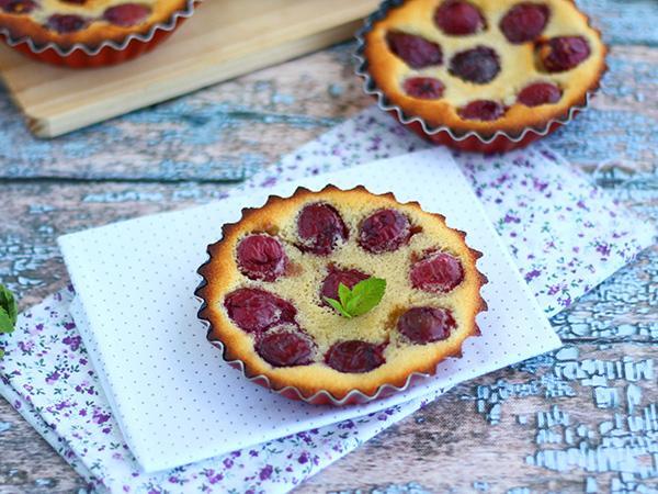 Recept Glutenfri mini clafoutis med körsbär