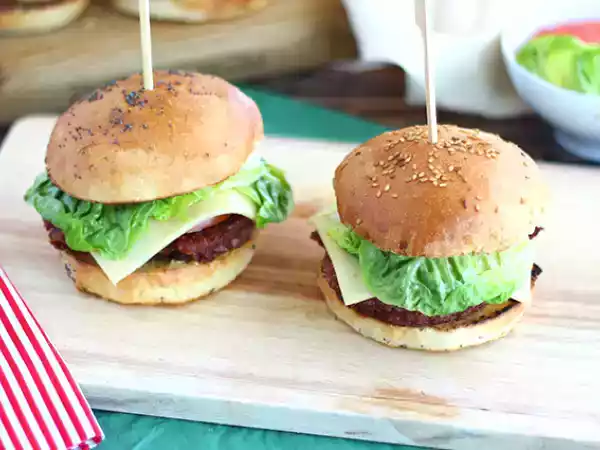 Recept Vegetarisk burgare med röda bönor