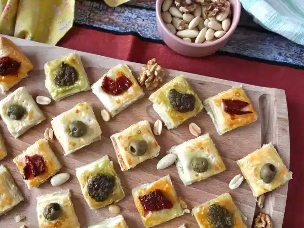 Recept Snabba och enkla smördegsbitar för en lyckad aperitif!
