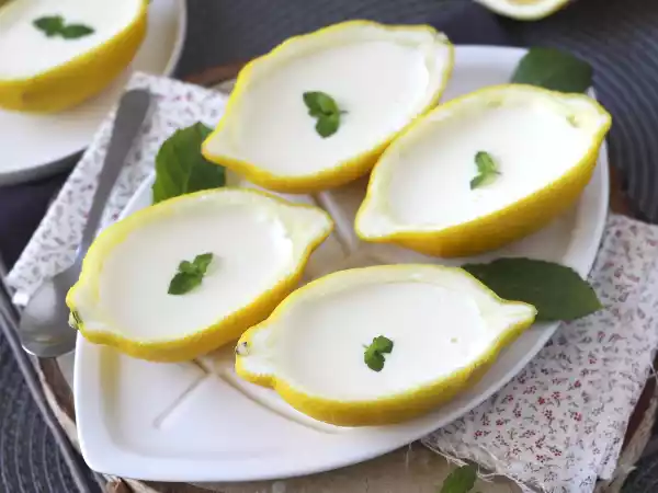 Recept Lemon posset, en citrondessert utan bakning som du kommer att älska