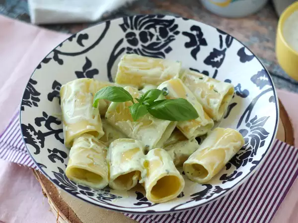 Recept Pasta med ricottakräm och basilika