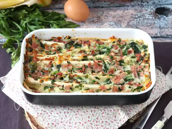 Recept Vad man ska göra med tortillas? gratäng med skinka, spenat och mozzarella på kruskakemässigt vis