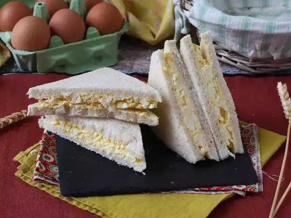 Recept Tamago sando: den berömda japanska äggsmörgåsen som finns i konbini!
