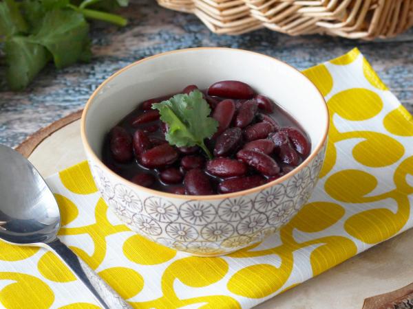 Recept Hur man lagar röda kidneybönor i en vanlig gryta