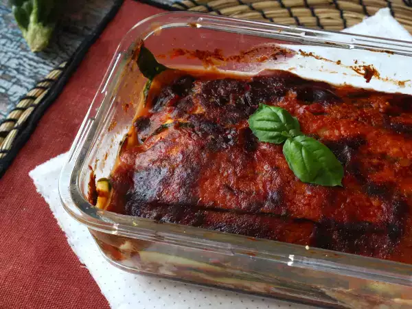 Recept Courgette parmigiana i fritös: snabb, lätt och krispig