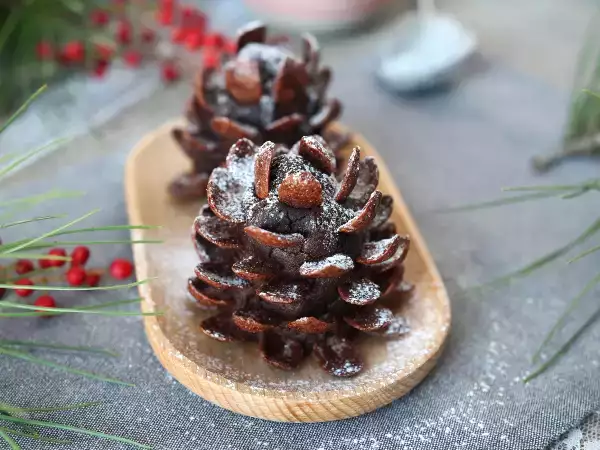 Recept Förvandla din brownie till en chokladpinecone!