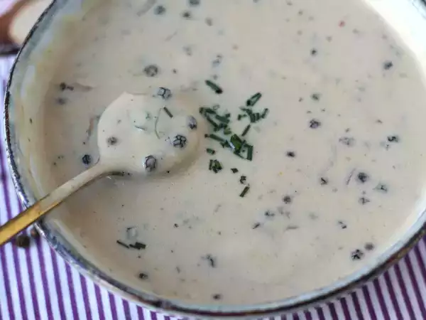 Recept Hemlagad pepparsås: krämig, väldoftande och superenkel!