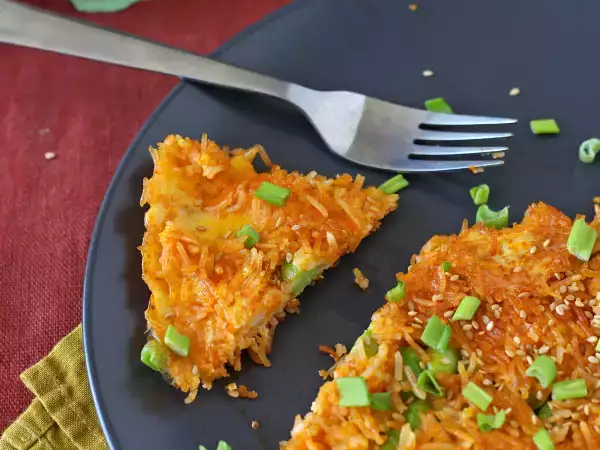 Recept Omelett med krispigt ris och sojabönor, en kryddig måltid som går snabbt och är avfallsfri!