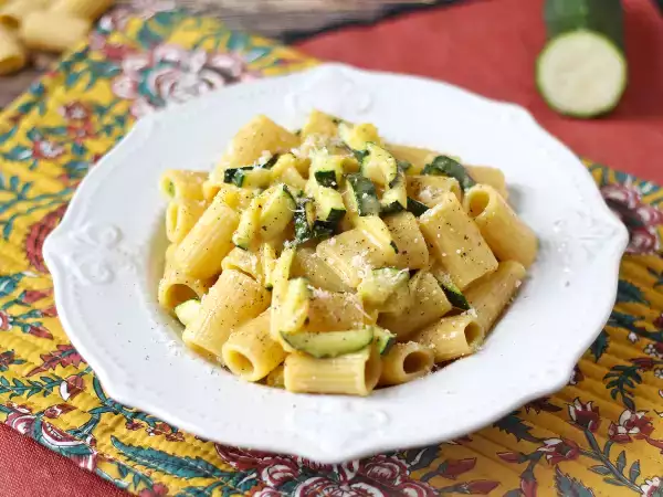 Recept Courgette carbonara: det vegetariska receptet som är lätt att göra