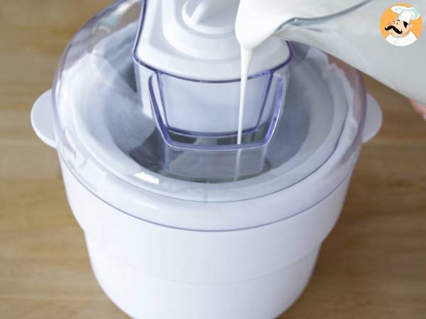 Yoghurt- och hallonglass - Beredning steg 7