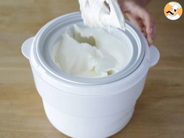 Yoghurt- och hallonglass - Beredning steg 8