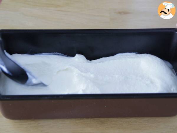 Yoghurt- och hallonglass - Beredning steg 9