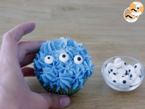 Monstercupcakes till Halloween - Beredning steg 14
